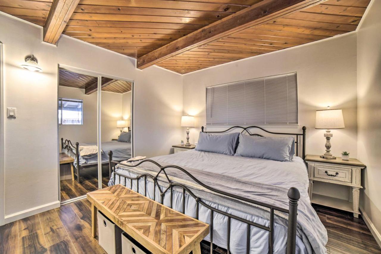 Comfortable About 2 Mi To Riverwalk Holiday home Reno