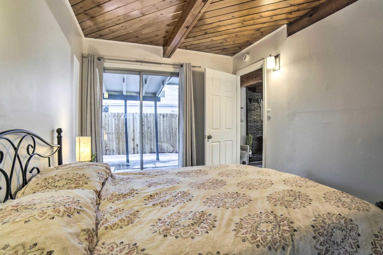 Comfortable About 2 Mi To Riverwalk Holiday home *