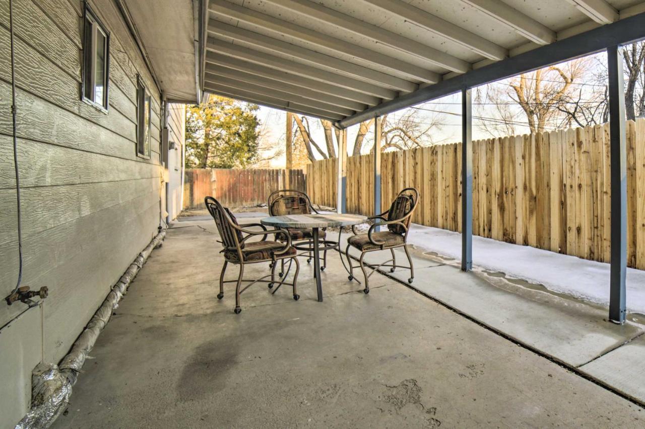 Comfortable About 2 Mi To Riverwalk Holiday home *